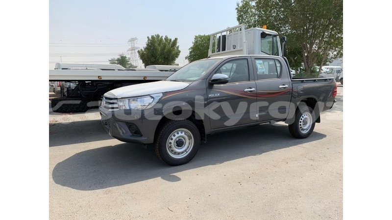 Big with watermark toyota hilux batken import dubai 2167