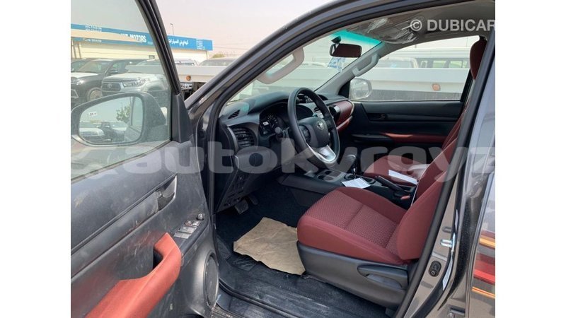 Big with watermark toyota hilux batken import dubai 2167