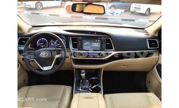 Buy Import Toyota Highlander Other Car in Import - Dubai in Batken Buy Import Toyota Highlander Other Car in Import - Dubai in Batken