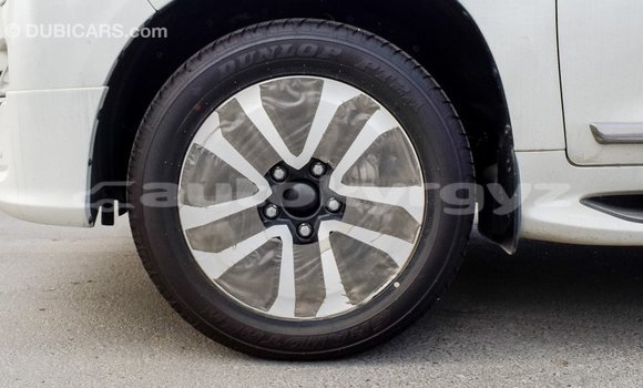 Buy Import Toyota Land Cruiser White Car in Import - Dubai in Batken Buy Import Toyota Land Cruiser White Car in Import - Dubai in Batken