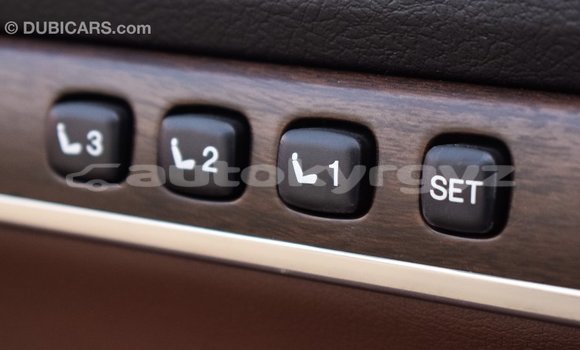 Buy Import Toyota Land Cruiser White Car in Import - Dubai in Batken Buy Import Toyota Land Cruiser White Car in Import - Dubai in Batken