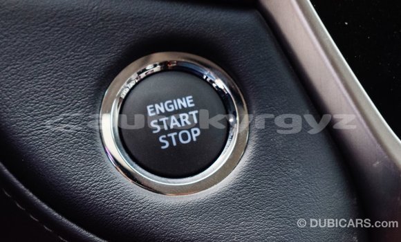 Buy Import Toyota Land Cruiser White Car in Import - Dubai in Batken Buy Import Toyota Land Cruiser White Car in Import - Dubai in Batken