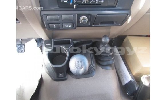 Buy Import Toyota Land Cruiser White Car in Import - Dubai in Batken Buy Import Toyota Land Cruiser White Car in Import - Dubai in Batken