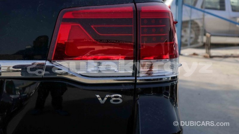 Big with watermark toyota land cruiser batken import dubai 2175