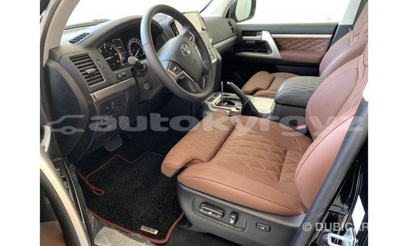 Buy Import Toyota Land Cruiser Black Car in Import - Dubai in Batken Buy Import Toyota Land Cruiser Black Car in Import - Dubai in Batken