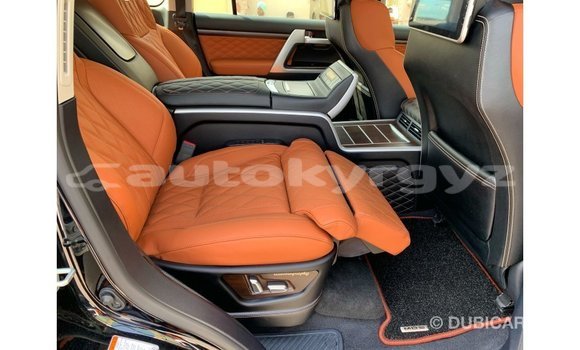 Buy Import Toyota Land Cruiser Black Car in Import - Dubai in Batken Buy Import Toyota Land Cruiser Black Car in Import - Dubai in Batken