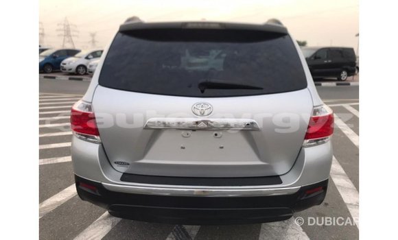 Buy Import Toyota Highlander Other Car in Import - Dubai in Batken Buy Import Toyota Highlander Other Car in Import - Dubai in Batken
