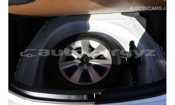 Buy Import Toyota Corolla White Car in Import - Dubai in Batken Buy Import Toyota Corolla White Car in Import - Dubai in Batken