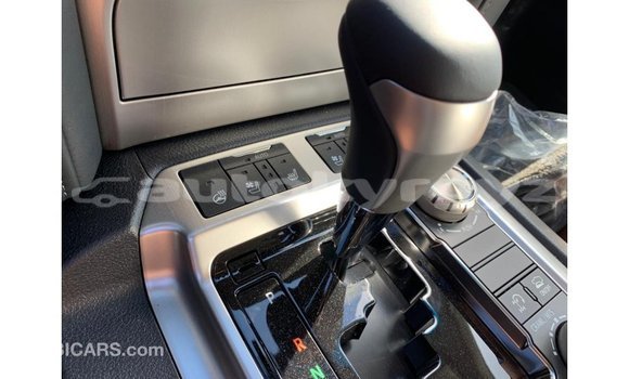 Buy Import Toyota Land Cruiser White Car in Import - Dubai in Batken Buy Import Toyota Land Cruiser White Car in Import - Dubai in Batken