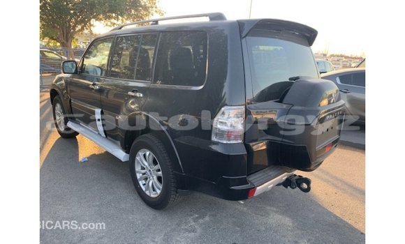 Buy Import Mitsubishi Pajero Black Car in Import - Dubai in Batken Buy Import Mitsubishi Pajero Black Car in Import - Dubai in Batken