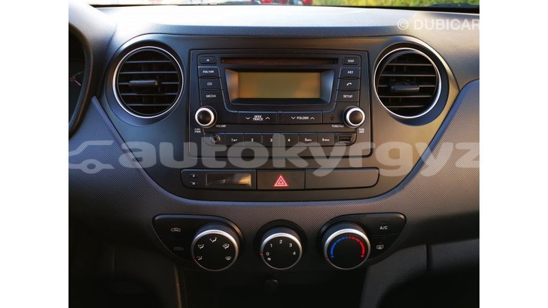 Big with watermark hyundai i10 batken import dubai 2214