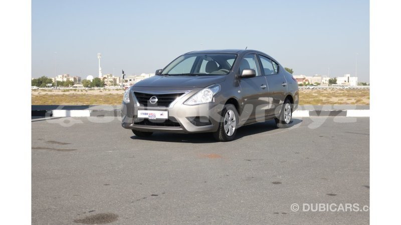 Big with watermark nissan sunny batken import dubai 2219
