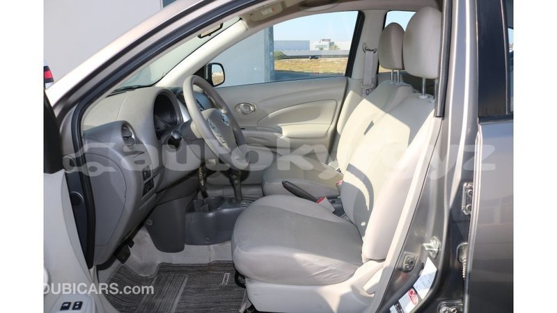 Big with watermark nissan sunny batken import dubai 2219