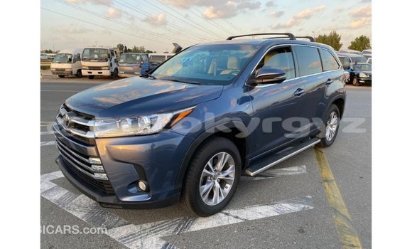 Buy Import Toyota Highlander Blue Car in Import - Dubai in Batken Buy Import Toyota Highlander Blue Car in Import - Dubai in Batken