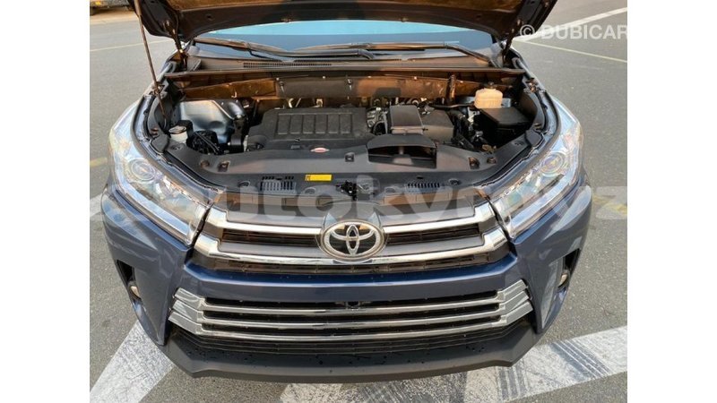 Big with watermark toyota highlander batken import dubai 2228