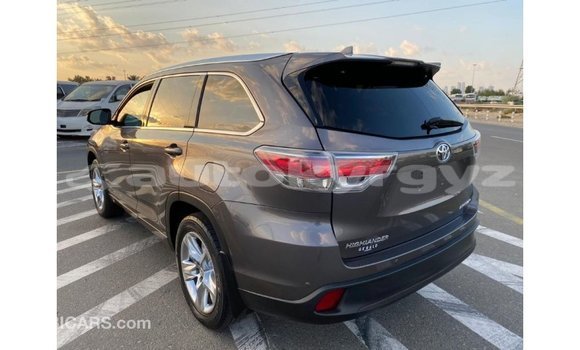 Buy Import Toyota Highlander Other Car in Import - Dubai in Batken Buy Import Toyota Highlander Other Car in Import - Dubai in Batken