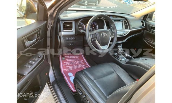 Buy Import Toyota Highlander Other Car in Import - Dubai in Batken Buy Import Toyota Highlander Other Car in Import - Dubai in Batken