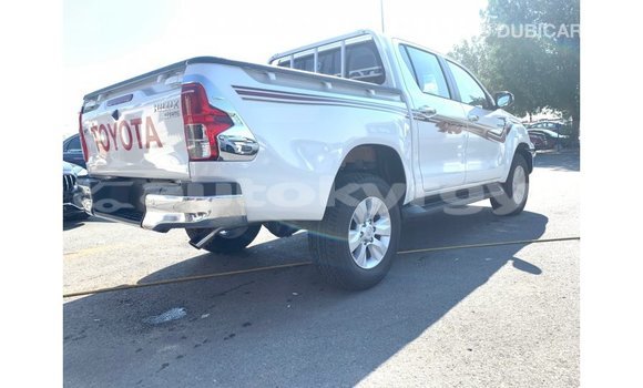 Buy Import Toyota Hilux White Car in Import - Dubai in Batken Buy Import Toyota Hilux White Car in Import - Dubai in Batken