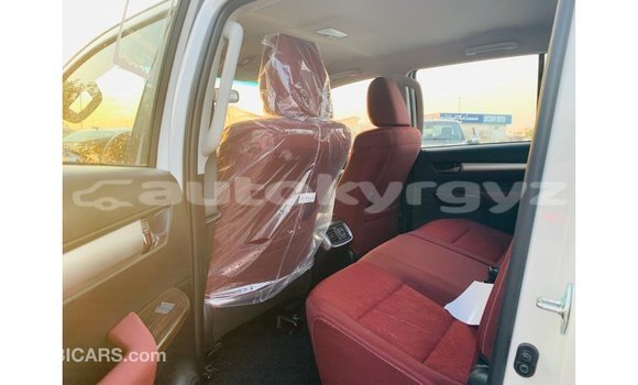 Buy Import Toyota Hilux White Car in Import - Dubai in Batken Buy Import Toyota Hilux White Car in Import - Dubai in Batken