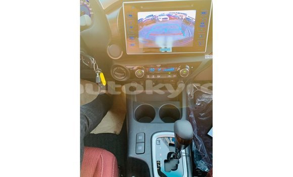 Buy Import Toyota Hilux White Car in Import - Dubai in Batken Buy Import Toyota Hilux White Car in Import - Dubai in Batken