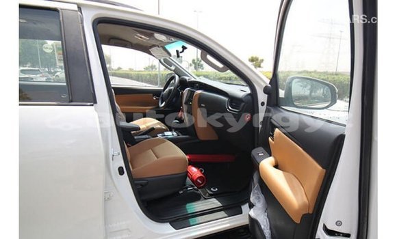 Buy Import Toyota Fortuner White Car in Import - Dubai in Batken Buy Import Toyota Fortuner White Car in Import - Dubai in Batken