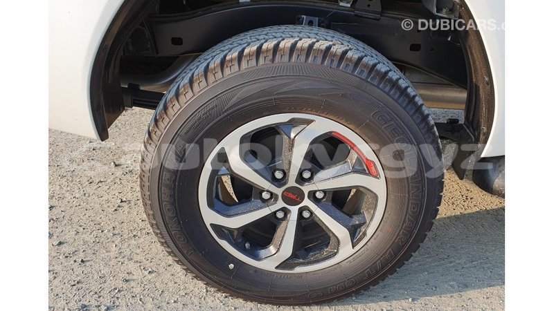 Big with watermark toyota hilux batken import dubai 2248