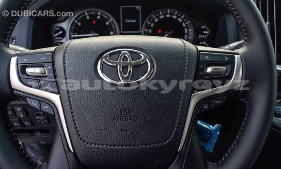 Buy Import Toyota Land Cruiser White Car in Import - Dubai in Batken Buy Import Toyota Land Cruiser White Car in Import - Dubai in Batken