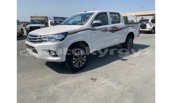 Buy Import Toyota Hilux White Car in Import - Dubai in Batken Buy Import Toyota Hilux White Car in Import - Dubai in Batken