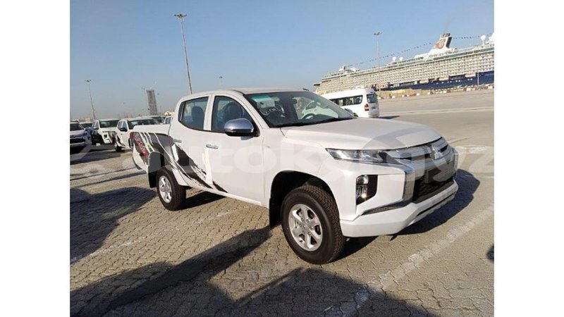 Big with watermark mitsubishi l200 batken import dubai 2272