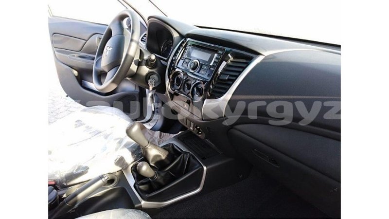 Big with watermark mitsubishi l200 batken import dubai 2272