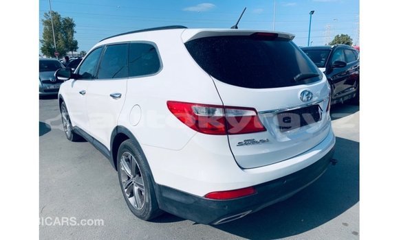 Buy Import Hyundai Santa Fe White Car in Import - Dubai in Batken Buy Import Hyundai Santa Fe White Car in Import - Dubai in Batken