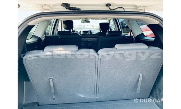 Buy Import Hyundai Santa Fe White Car in Import - Dubai in Batken Buy Import Hyundai Santa Fe White Car in Import - Dubai in Batken