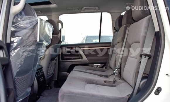 Buy Import Toyota Land Cruiser Other Car in Import - Dubai in Batken Buy Import Toyota Land Cruiser Other Car in Import - Dubai in Batken