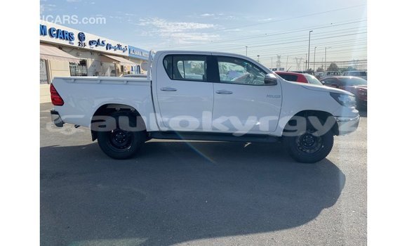 Buy Import Toyota Hilux White Car in Import - Dubai in Batken Buy Import Toyota Hilux White Car in Import - Dubai in Batken