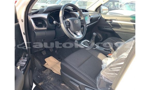 Buy Import Toyota Hilux White Car in Import - Dubai in Batken Buy Import Toyota Hilux White Car in Import - Dubai in Batken