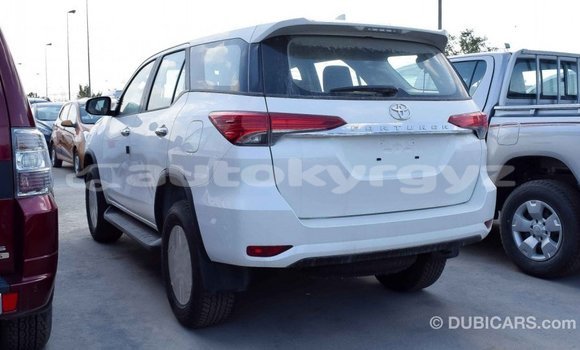 Buy Import Toyota Fortuner White Car in Import - Dubai in Batken Buy Import Toyota Fortuner White Car in Import - Dubai in Batken