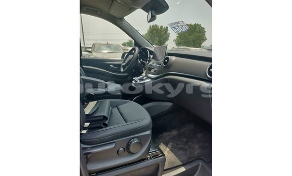 Buy Import Mercedes-Benz 250 Black Car in Import - Dubai in Batken Buy Import Mercedes-Benz 250 Black Car in Import - Dubai in Batken