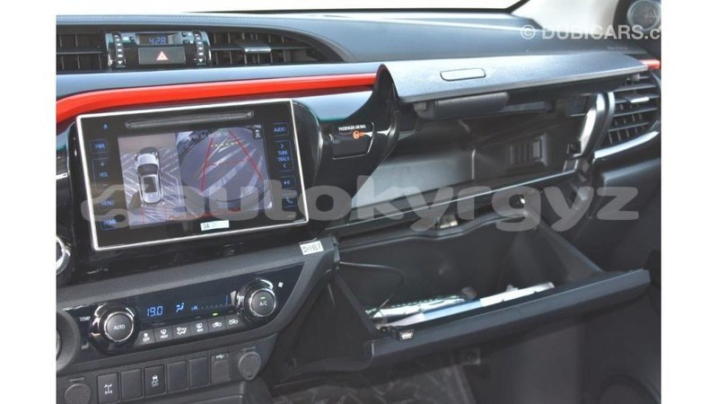 Big with watermark toyota hilux batken import dubai 2289