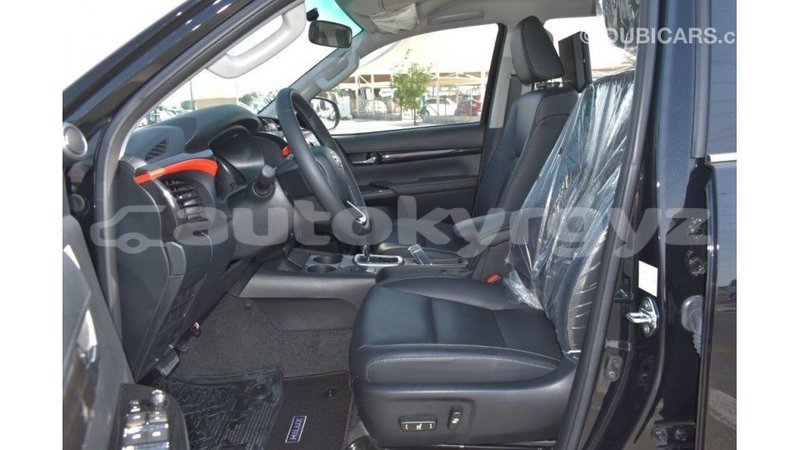 Big with watermark toyota hilux batken import dubai 2289