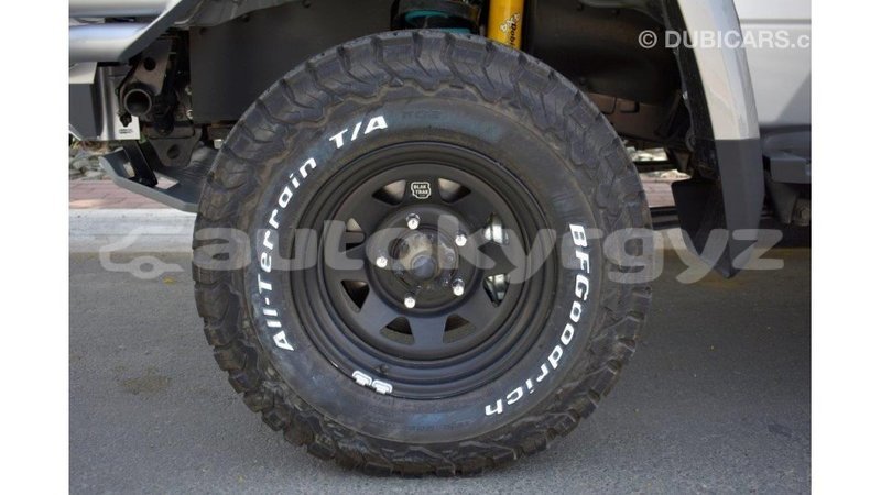 Big with watermark toyota land cruiser batken import dubai 2306