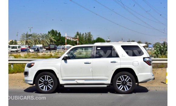 Buy Import Toyota 4Runner White Car in Import - Dubai in Batken Buy Import Toyota 4Runner White Car in Import - Dubai in Batken