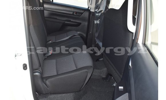 Buy Import Toyota Hilux White Car in Import - Dubai in Batken Buy Import Toyota Hilux White Car in Import - Dubai in Batken