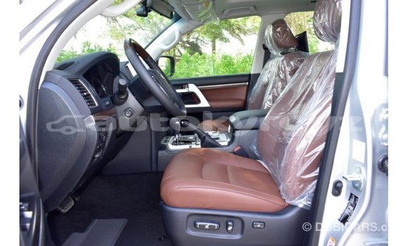 Buy Import Toyota Land Cruiser Other Car in Import - Dubai in Batken Buy Import Toyota Land Cruiser Other Car in Import - Dubai in Batken