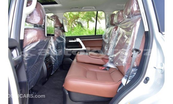 Buy Import Toyota Land Cruiser Other Car in Import - Dubai in Batken Buy Import Toyota Land Cruiser Other Car in Import - Dubai in Batken