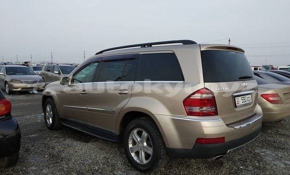 Buy Used Mercedes-Benz GL-klasse Brown Car in Bishkek in Bishkek Buy Used Mercedes-Benz GL-klasse Brown Car in Bishkek in Bishkek