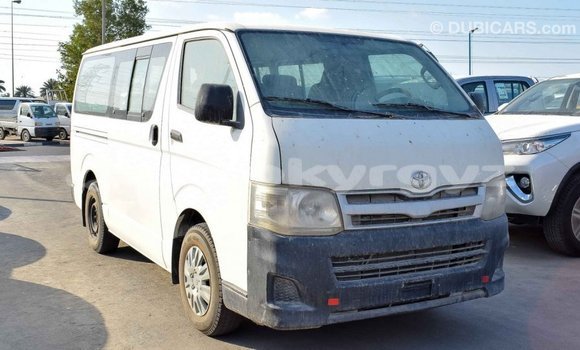 Buy Import Toyota Hiace White Car in Import - Dubai in Batken Buy Import Toyota Hiace White Car in Import - Dubai in Batken