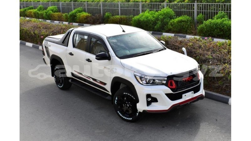 Big with watermark toyota hilux batken import dubai 2333