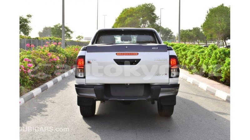 Big with watermark toyota hilux batken import dubai 2333