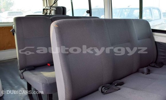 Buy Import Toyota Hiace White Car in Import - Dubai in Batken Buy Import Toyota Hiace White Car in Import - Dubai in Batken