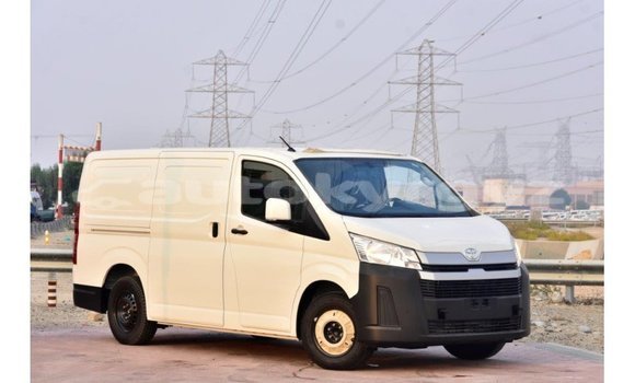 Buy Import Toyota Hiace White Car in Import - Dubai in Batken Buy Import Toyota Hiace White Car in Import - Dubai in Batken